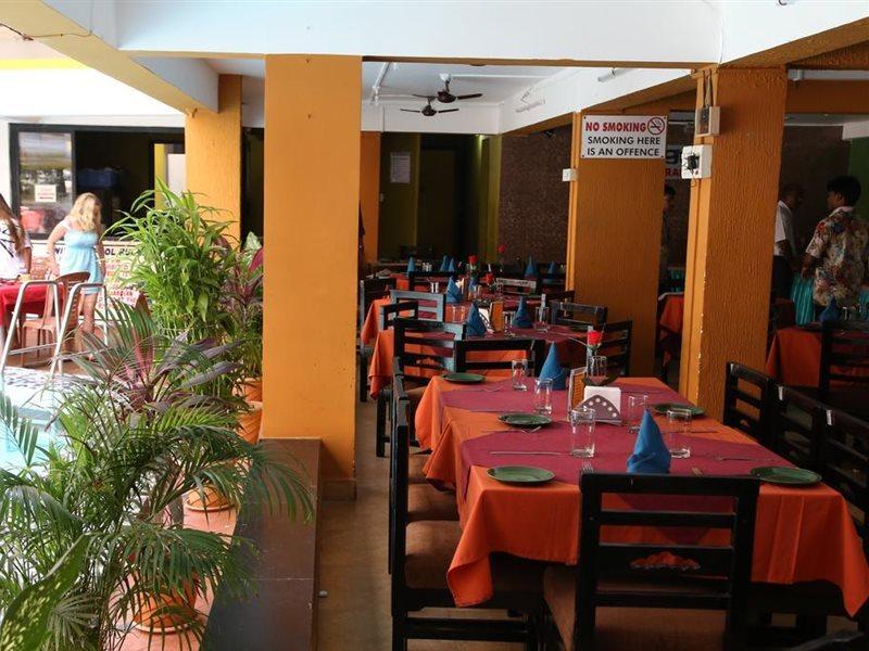 Alor Holiday Resort Calangute Exterior photo