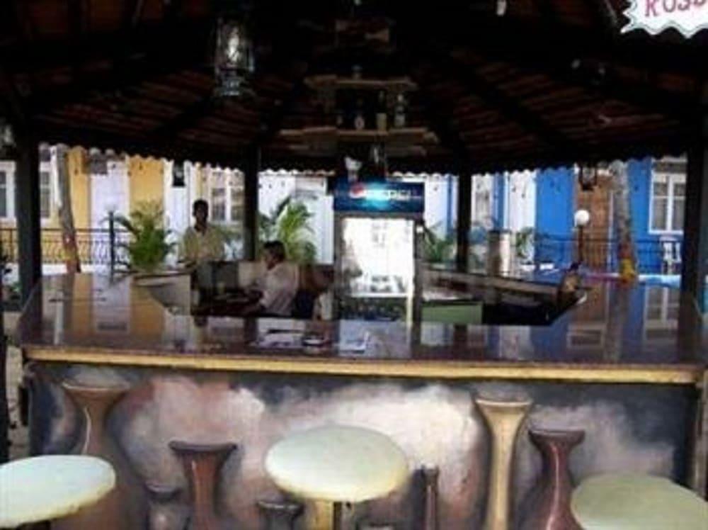 Alor Holiday Resort Calangute Exterior photo