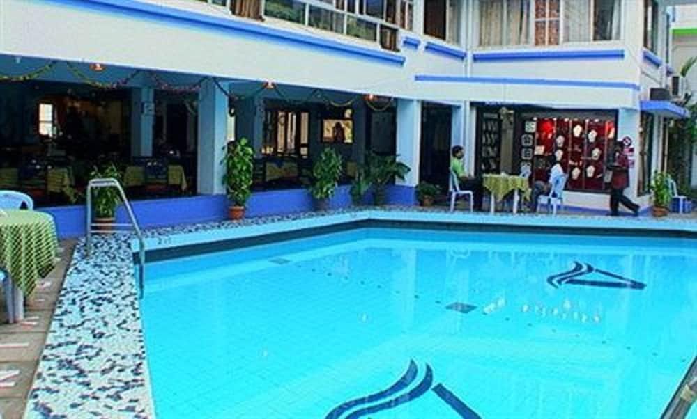 Alor Holiday Resort Calangute Exterior photo