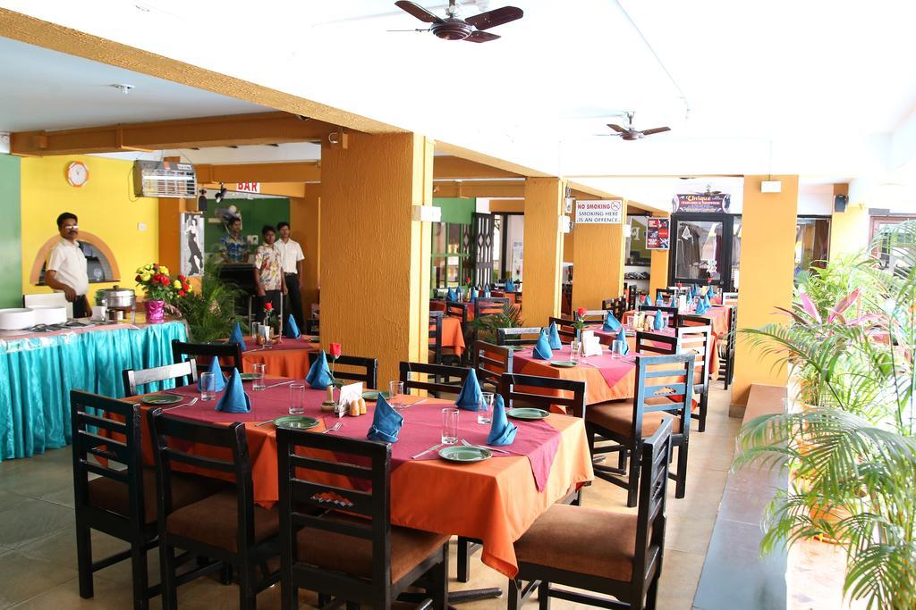 Alor Holiday Resort Calangute Exterior photo