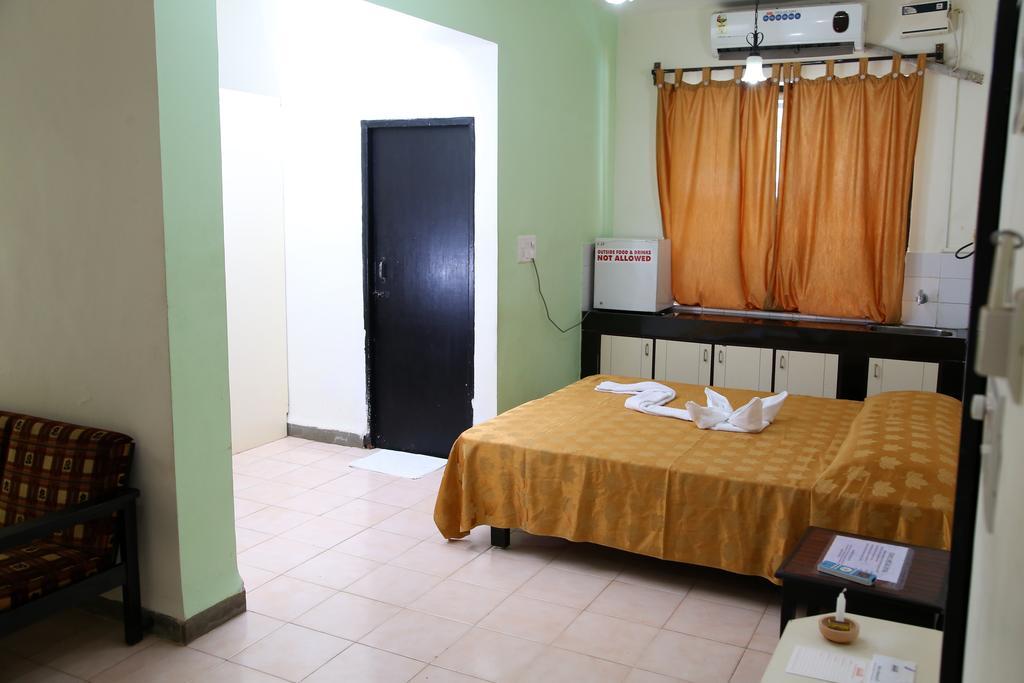 Alor Holiday Resort Calangute Exterior photo